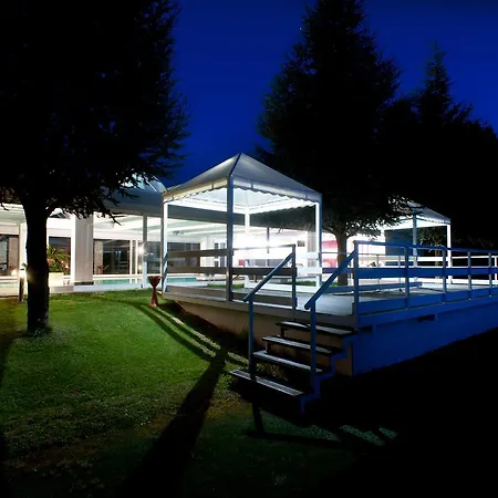 Alojamento de Acomodação e Pequeno-almoço Il Falco Castel Del Monte (Apulia)