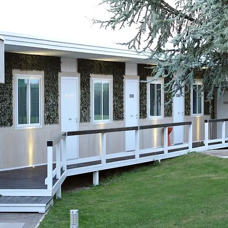 Il Falco ベッド・アンド・ブレックファスト カステル・デル・モンテ