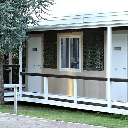 Alojamento de Acomodação e Pequeno-almoço Il Falco Castel Del Monte (Apulia)