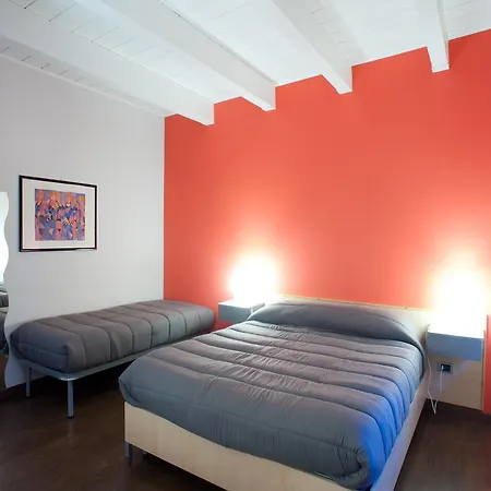 Il Falco 3* Castel Del Monte (Apulia)