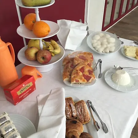 Il Falco ベッド・アンド・ブレックファスト カステル・デル・モンテ