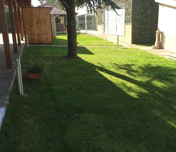 Bed & Breakfast Il Falco Castel Del Monte (Apulia)