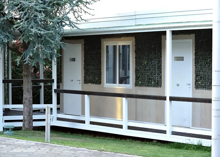 Bed and Breakfast Il Falco Castel Del Monte (Apulia)